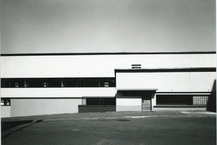 Aulis Blomstedt: přístavba dělnického institutu v Helsinkách. 1959 